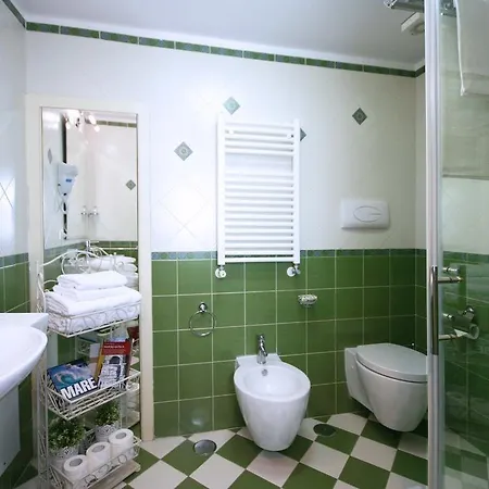 Sebeto Toledo Apartment Naples Exterior photo